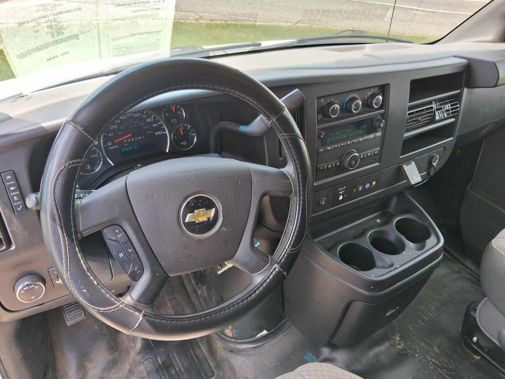 2019 Chevrolet Express Image 9