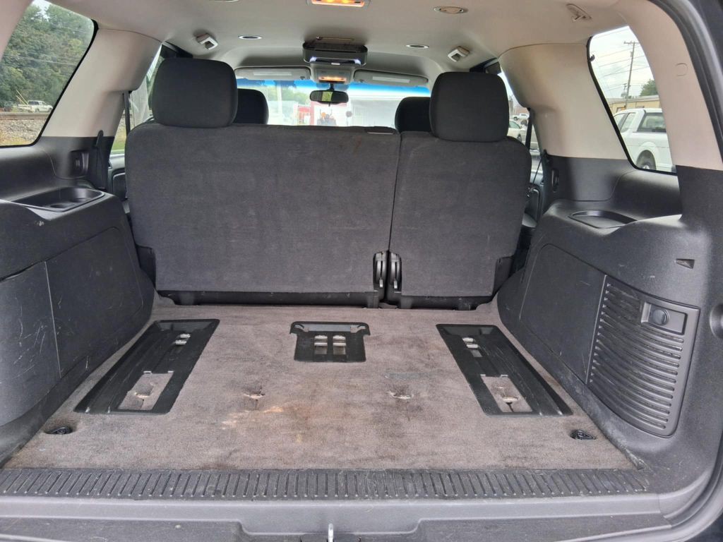 2012 Chevrolet Tahoe Image 12