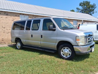 Image for 2010 Ford Econoline E350 SUPER DUTY ID: 6757730