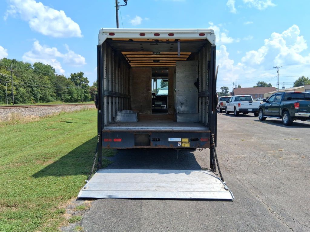 2012 Ford F59 Image 6