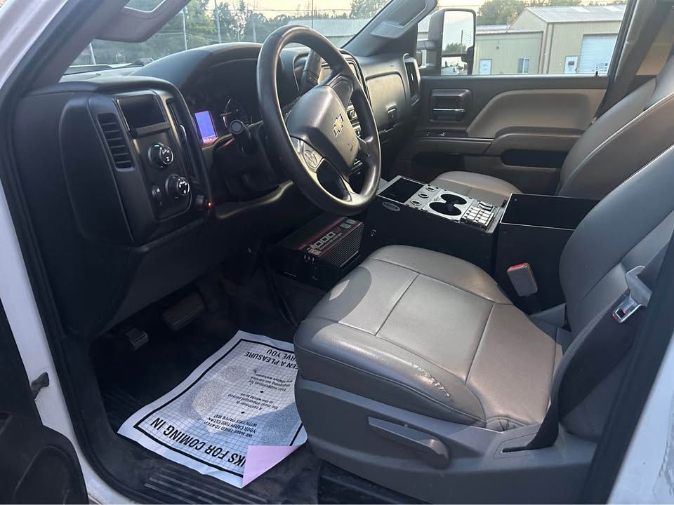 2017 Chevrolet Silverado 1500 Image 8