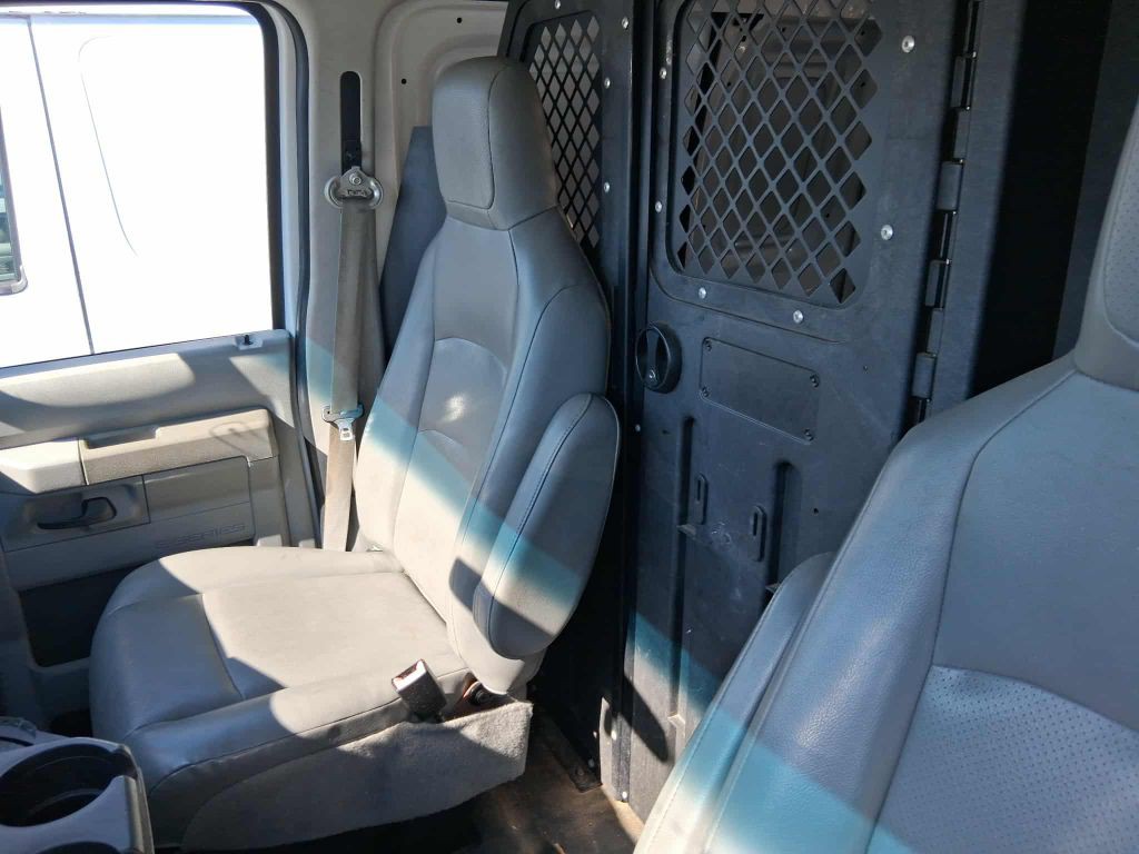 2012 Ford Econoline Image 8