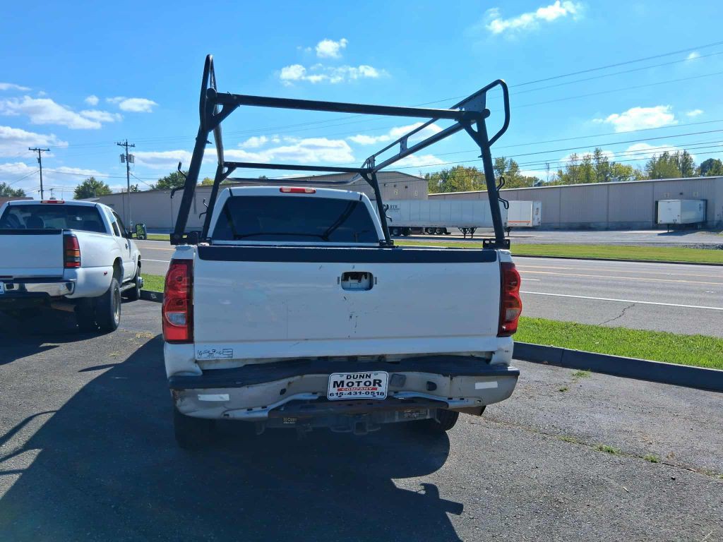 2003 Chevrolet Silverado 1500 Image 5