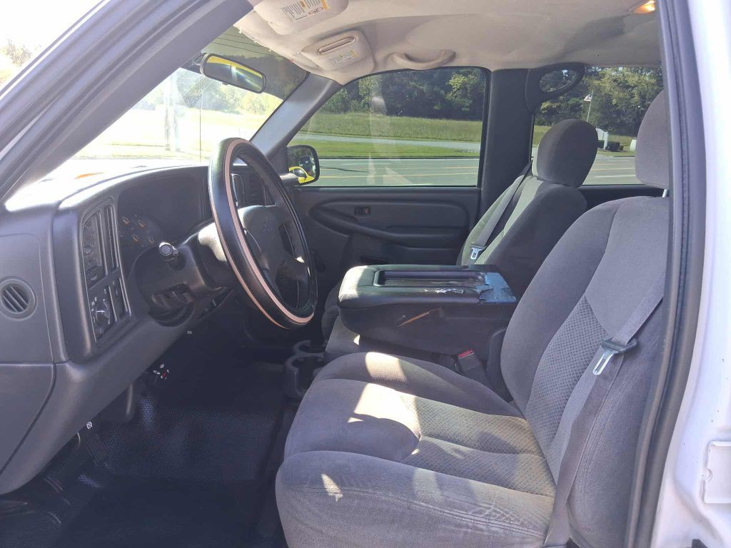 2003 Chevrolet Silverado 1500 Image 7