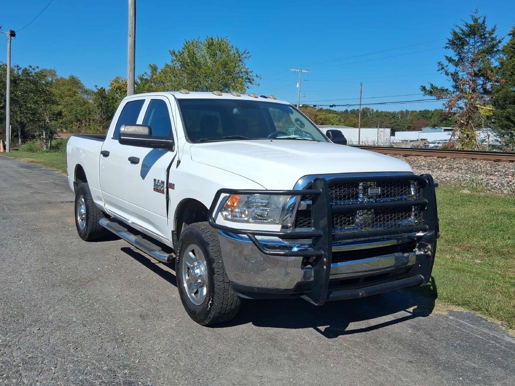 2015 RAM 2500 Image 3