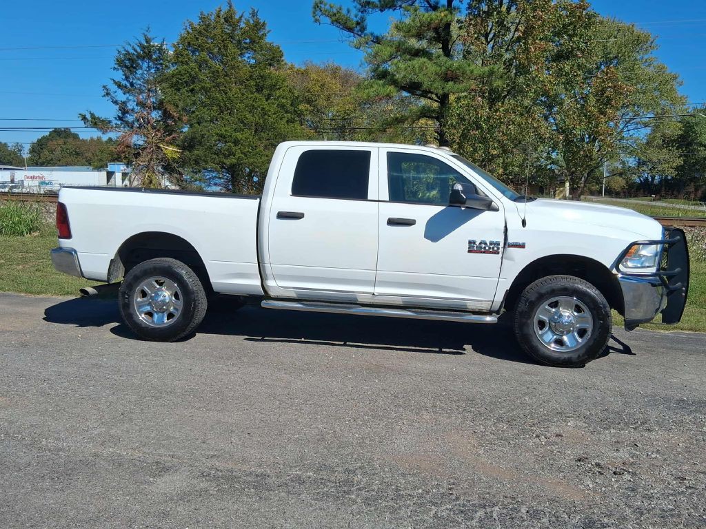 2015 RAM 2500 Image 4