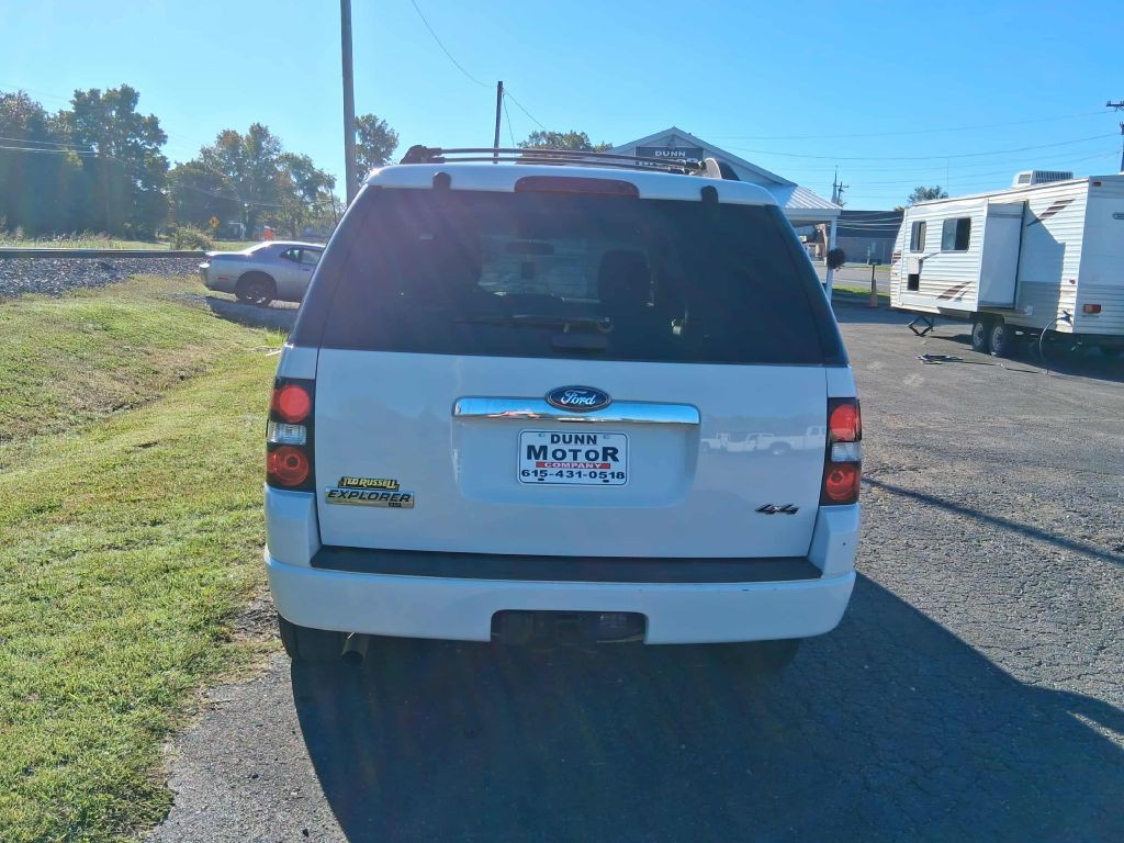 2010 Ford Explorer Image 4