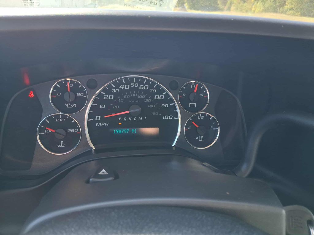2019 Chevrolet Express Image 14