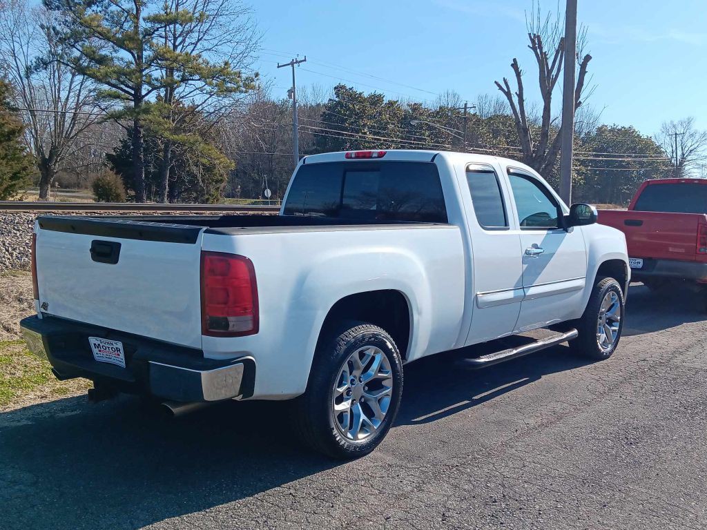 2013 GMC Sierra Image 4