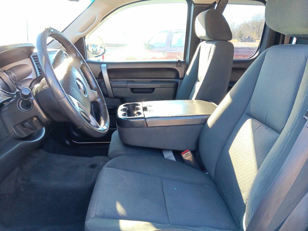 2013 GMC Sierra Image 8