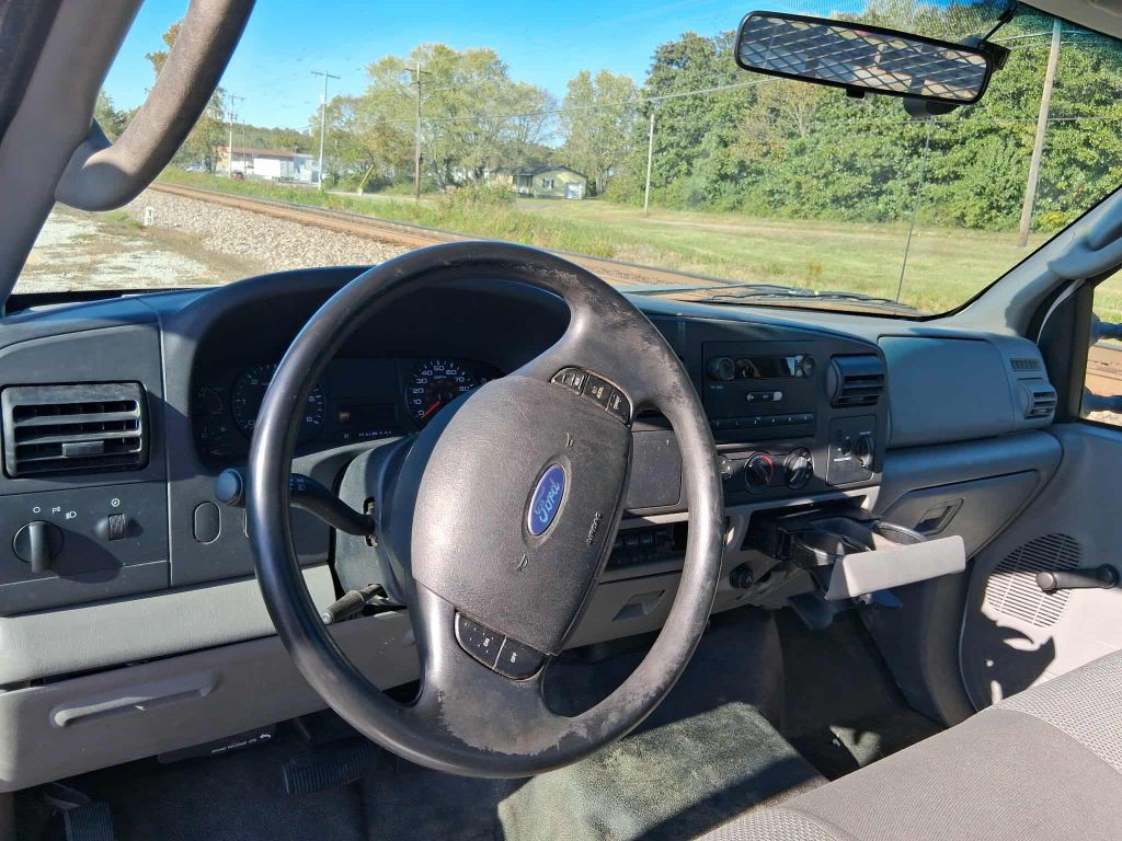 2006 Ford F-350 Image 7