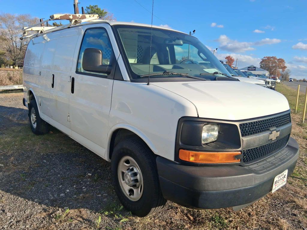 2016 Chevrolet Express Image 7