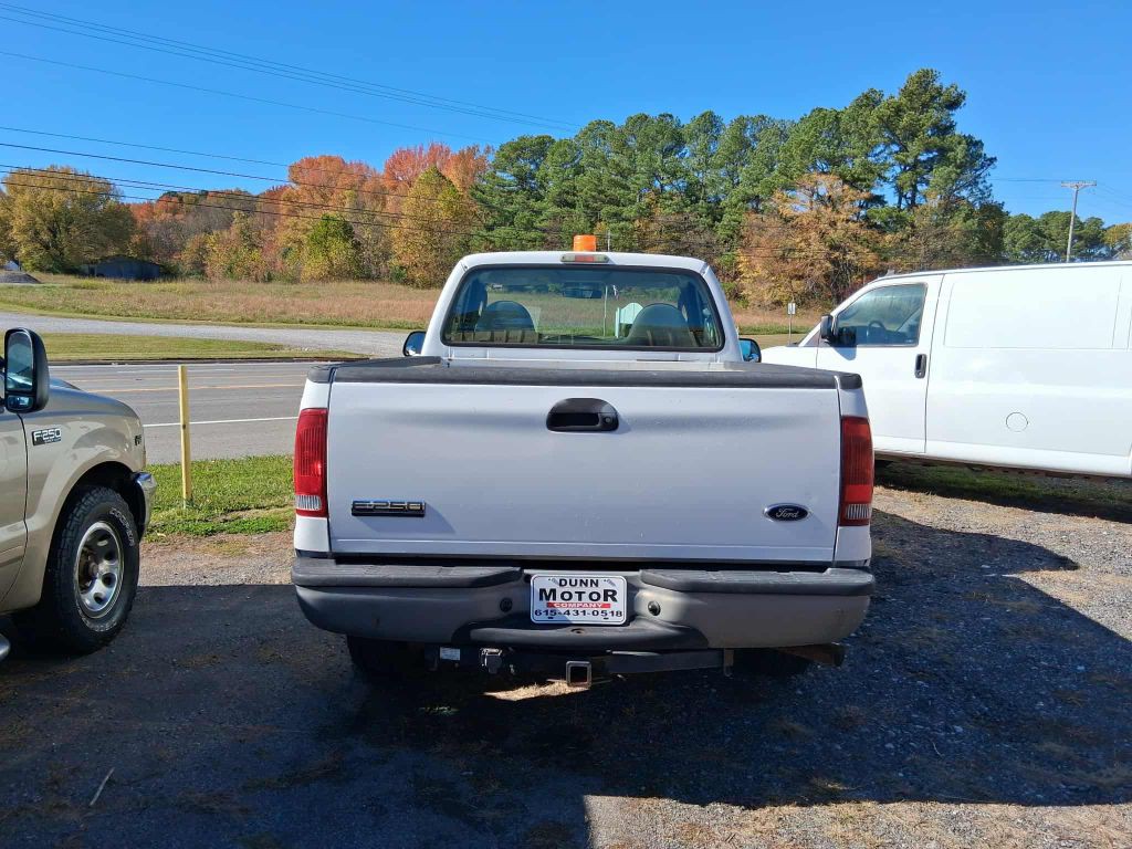 2007 Ford F-250 Image 3