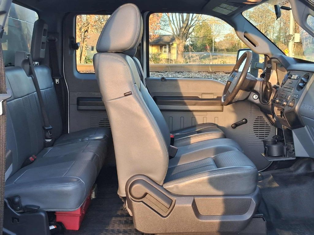 2014 Ford F-250 Image 9