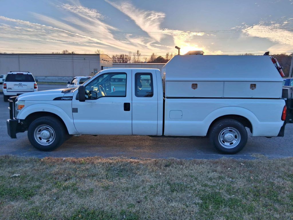 2014 Ford F-250 Image 1