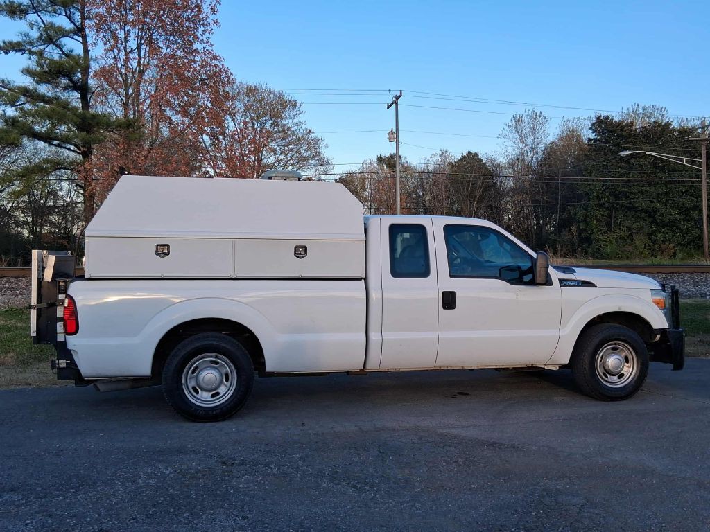 2014 Ford F-250 Image 4