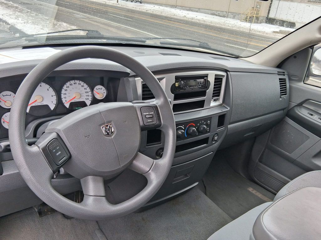 2007 Dodge Ram 1500 Image 9
