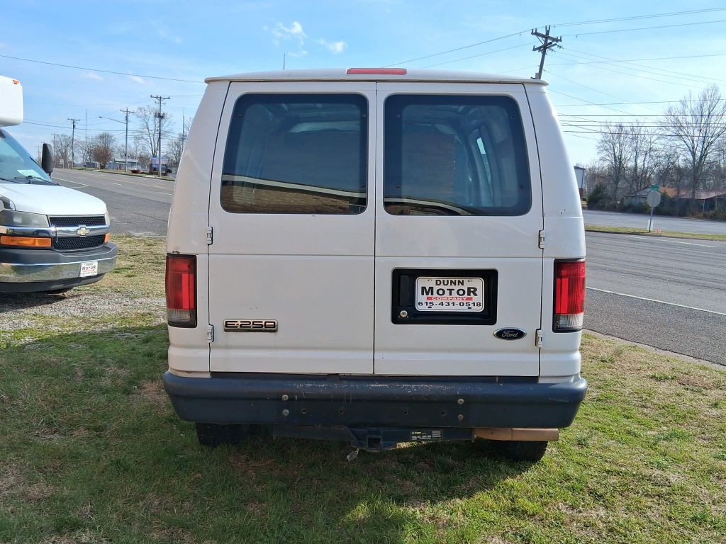 2008 Ford Econoline Image 6