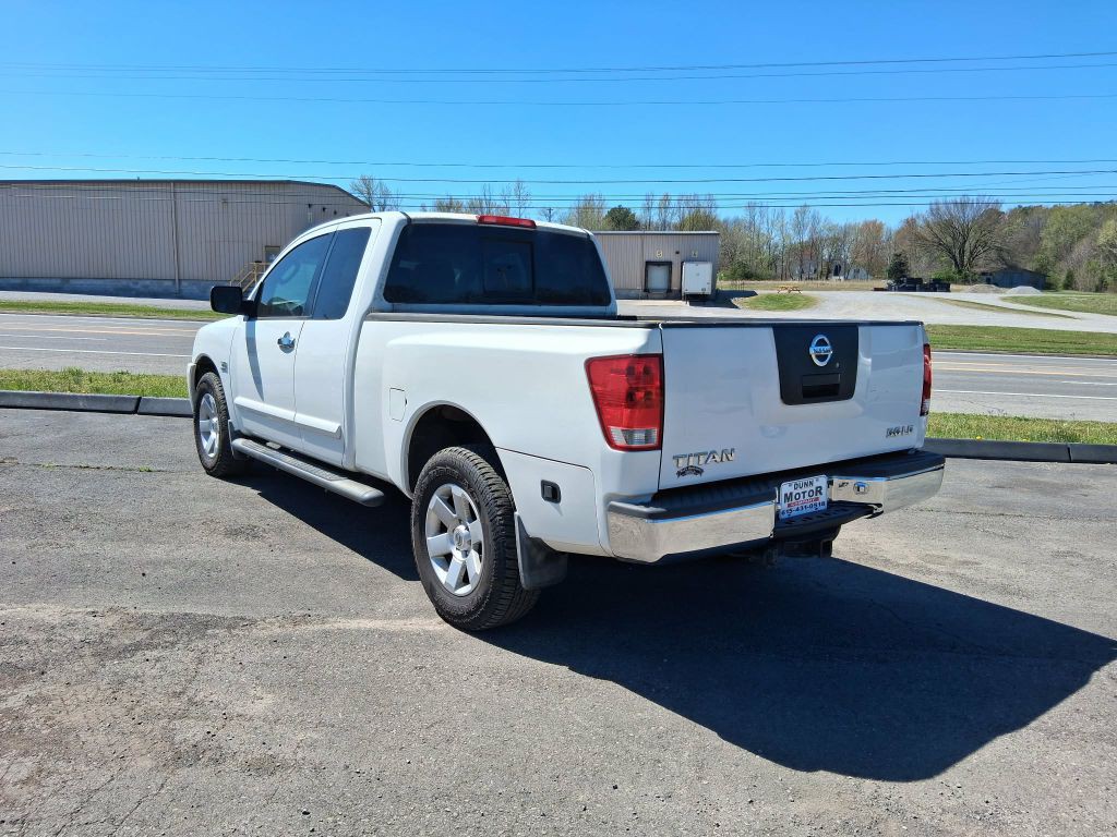 2004 Nissan Titan Image 6