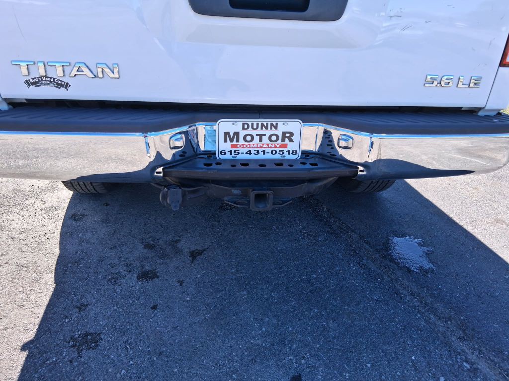 2004 Nissan Titan Image 8