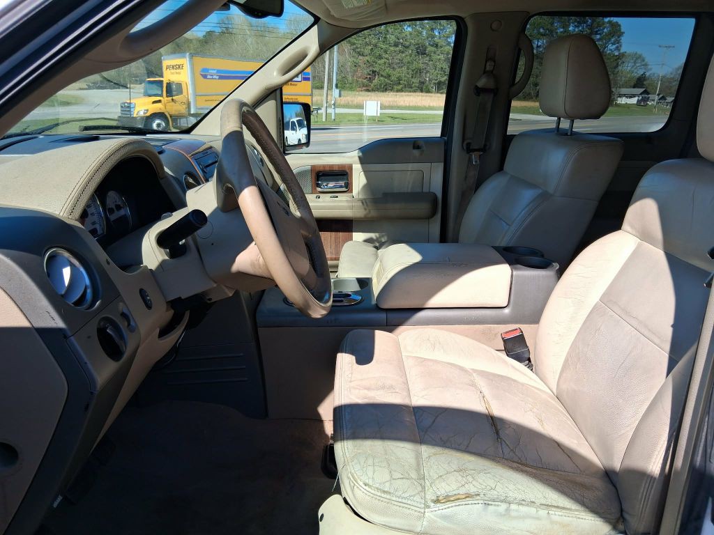 2004 Ford F-150 Image 7