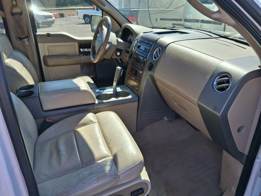 2004 Ford F-150 Image 11