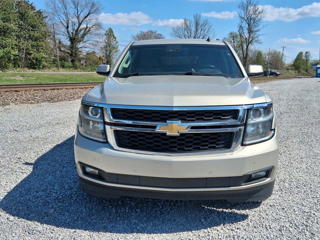 2015 Chevrolet Suburban Image 7