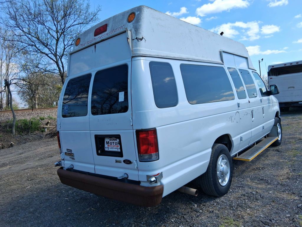 2014 Ford Econoline Image 5