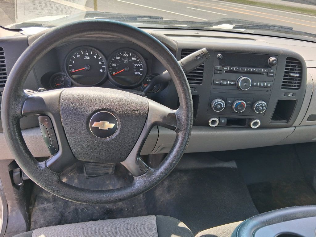 2009 Chevrolet Silverado 1500 Image 10
