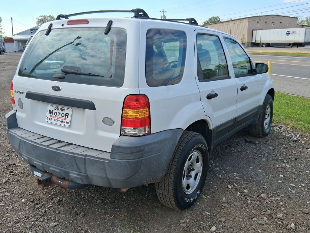 2005 Ford Escape Image 4