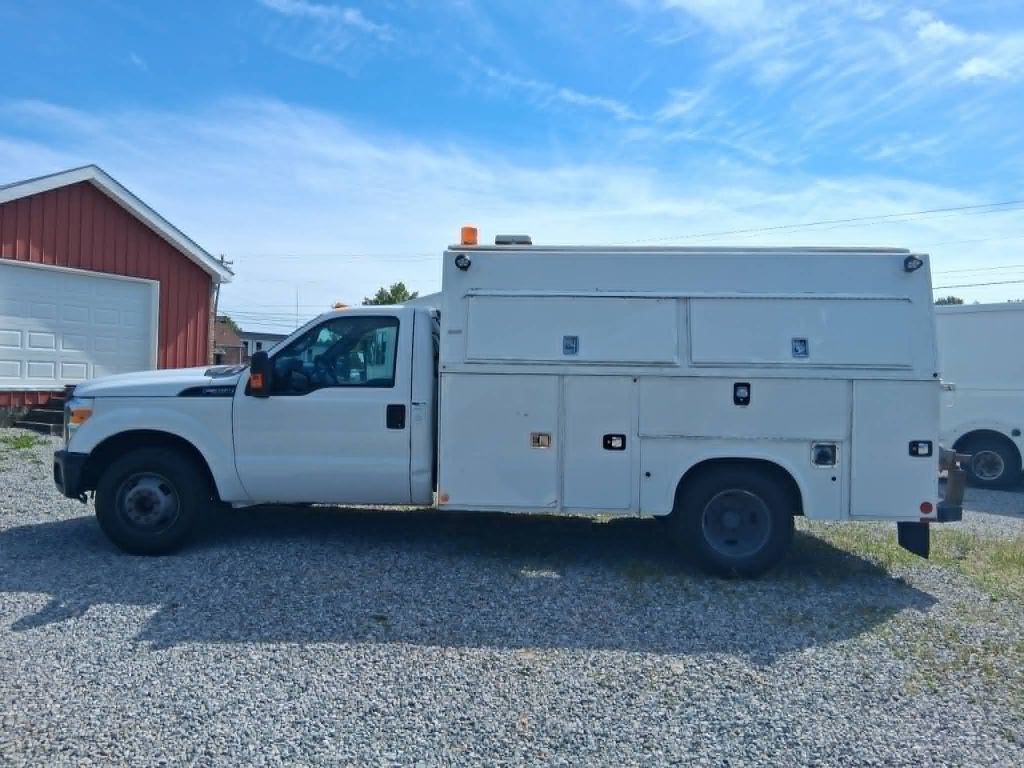 2015 Ford F-350 Image 8
