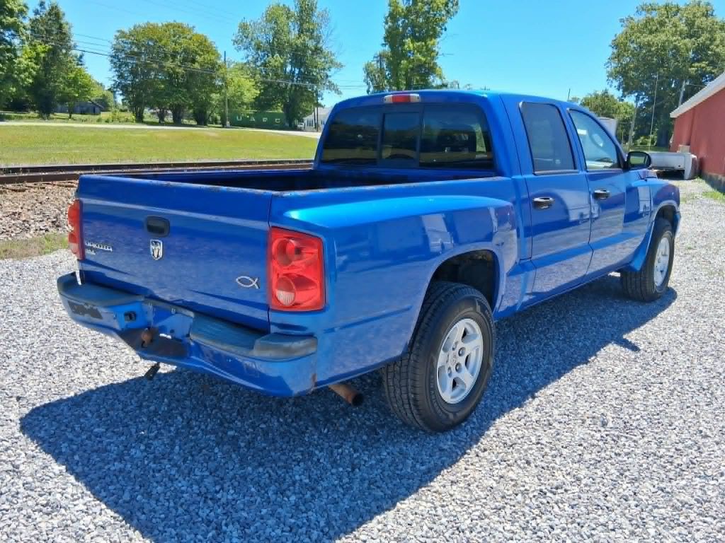 2007 Dodge Dakota Image 5