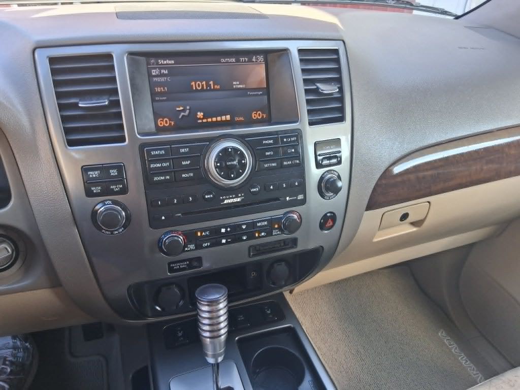 2012 Nissan Armada Image 14