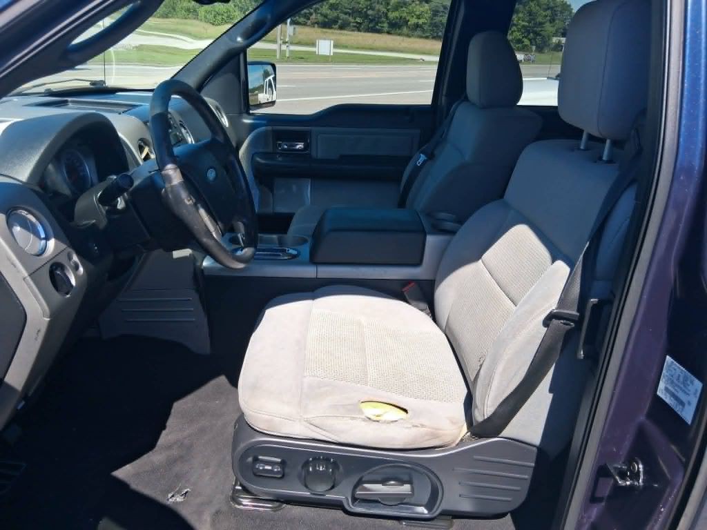 2004 Ford F-150 Image 9