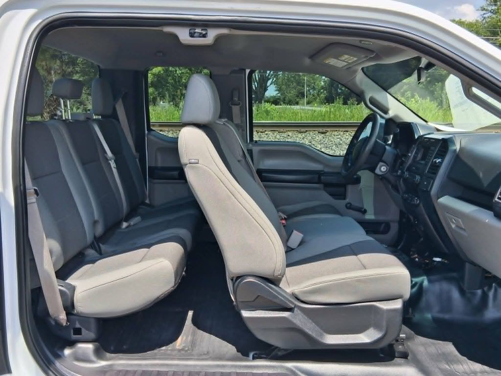 2017 Ford F-150 Image 12