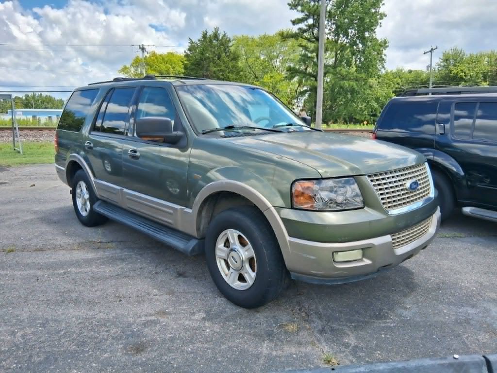 2003 Ford Expedition Image 5
