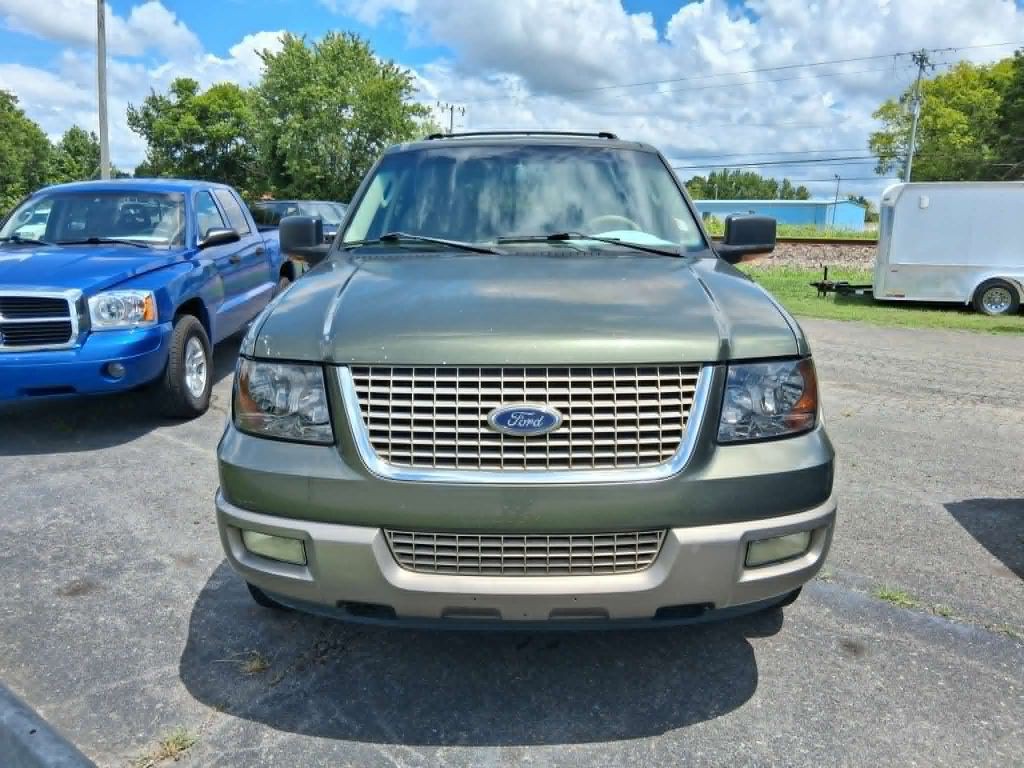 2003 Ford Expedition Image 6