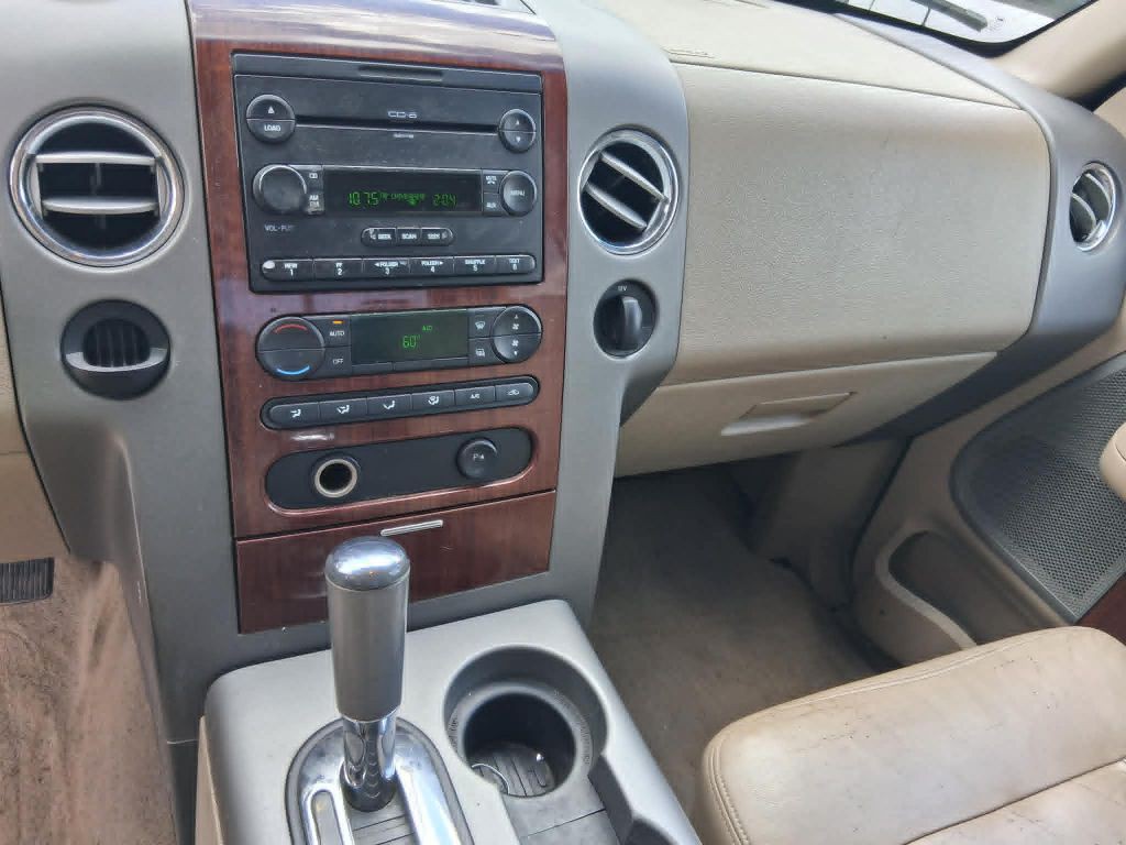 2006 Ford F-150 Image 14