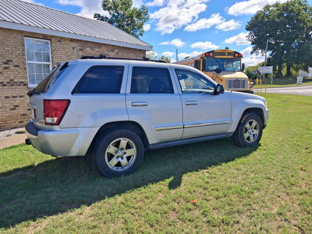 2007 Jeep Grand Cherokee Image 4