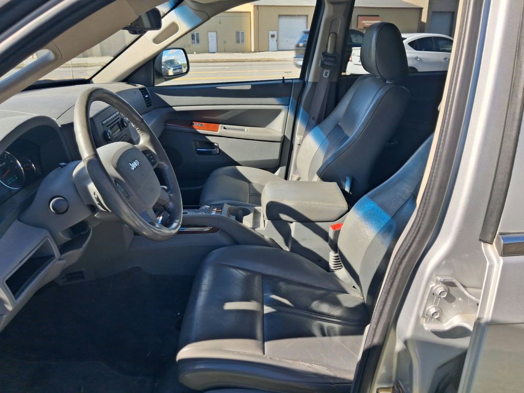 2007 Jeep Grand Cherokee Image 9