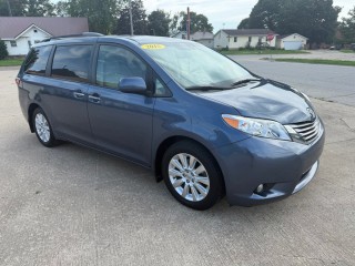 Image for 2015 Toyota Sienna XLE ID: 6698272