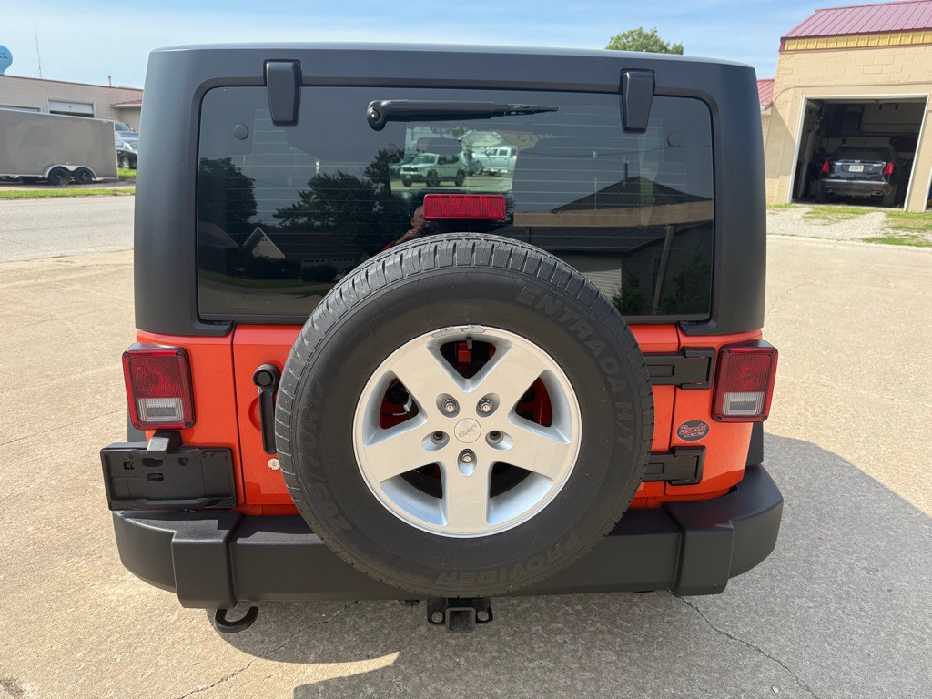 2015 Jeep Wrangler Image 6