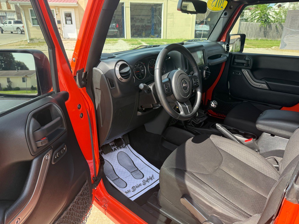2015 Jeep Wrangler Image 8