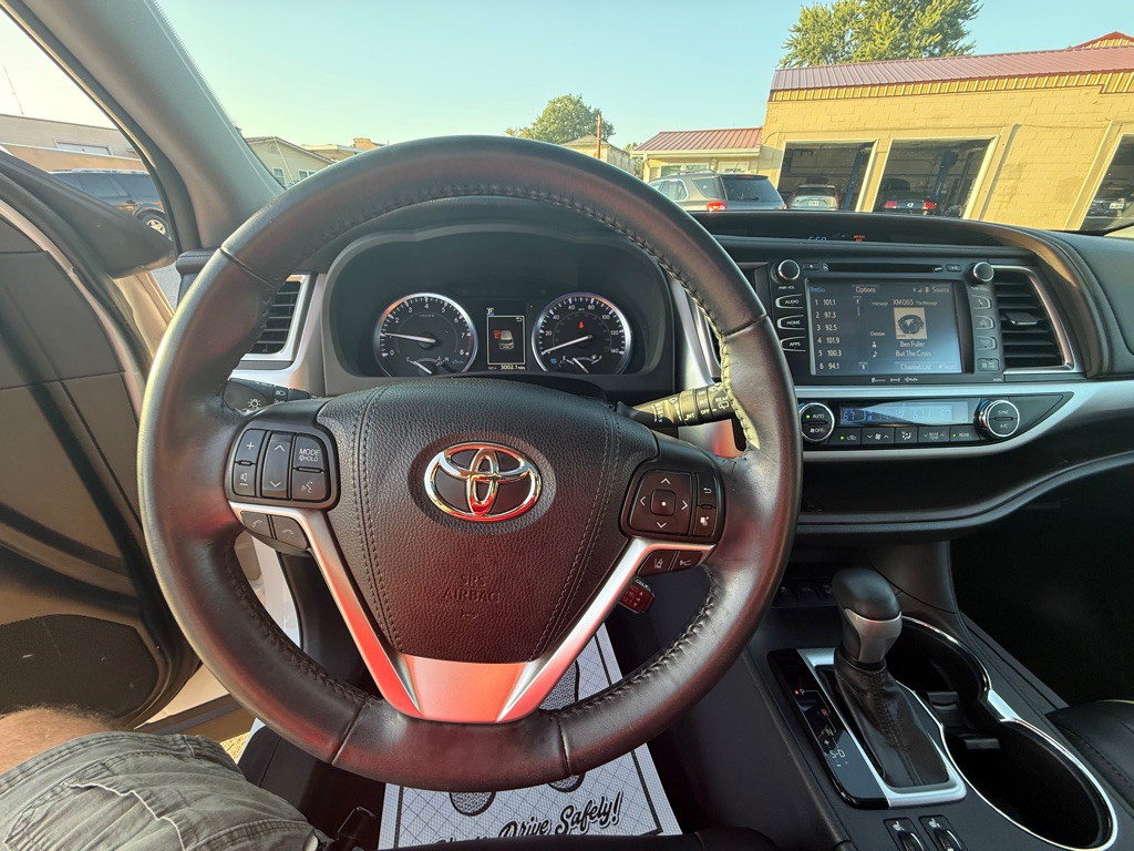 2019 Toyota Highlander Image 9