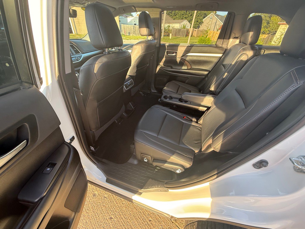 2019 Toyota Highlander Image 13