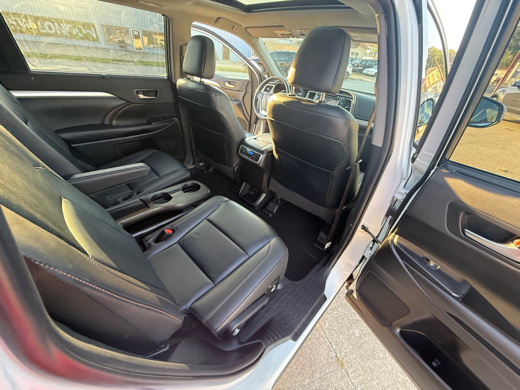2019 Toyota Highlander Image 15