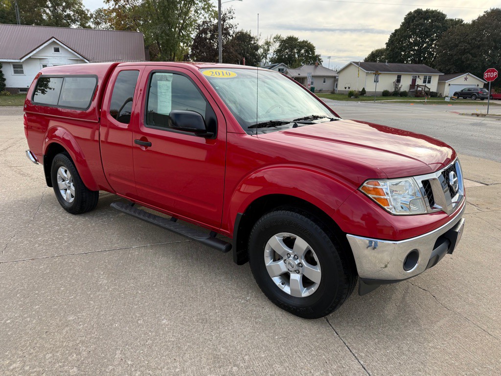 2010 Nissan Frontier Image 1