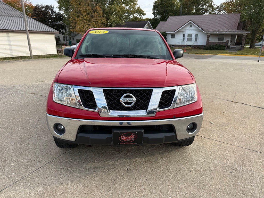 2010 Nissan Frontier Image 2