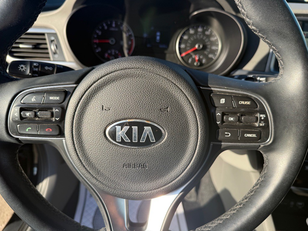 2016 Kia Optima Image 10