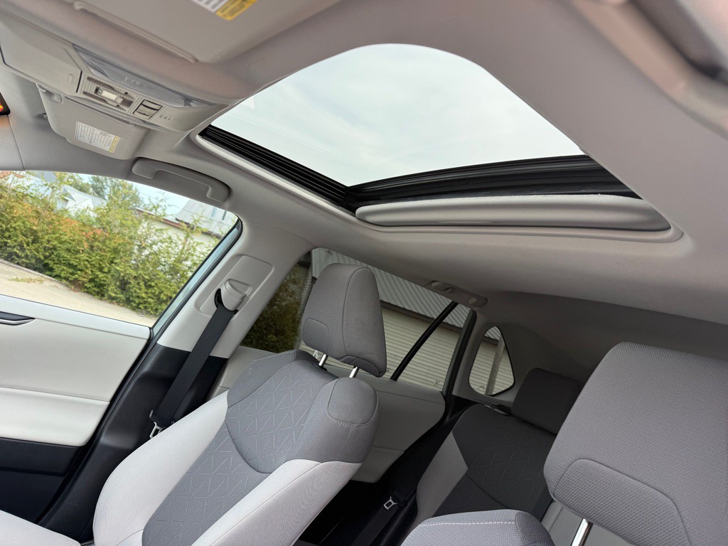 2021 Toyota Rav4 Image 14